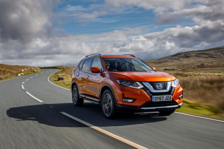  Nissan X-Trail (T32) 2017 года  (UK) (фото 11 из 26)